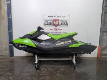 2016 SEA-DOO SPARK