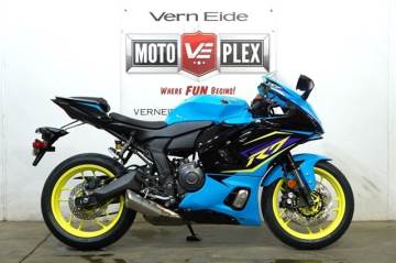 2026 YAMAHA YZF-R7