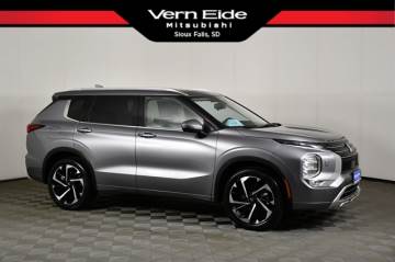 2024 MITSUBISHI OUTLANDER