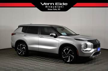 2023 MITSUBISHI OUTLANDER