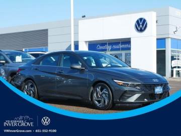2024 HYUNDAI ELANTRA