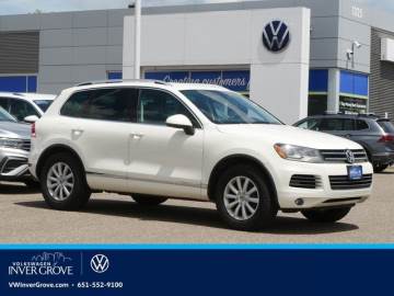 2012 VOLKSWAGEN TOUAREG