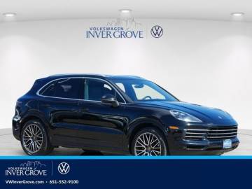 2020 PORSCHE CAYENNE