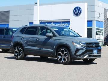 2023 VOLKSWAGEN TAOS