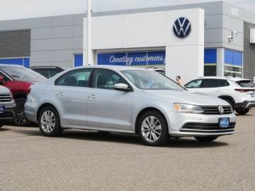 2016 VOLKSWAGEN JETTA