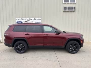 2025 JEEP GRAND CHEROKEE L