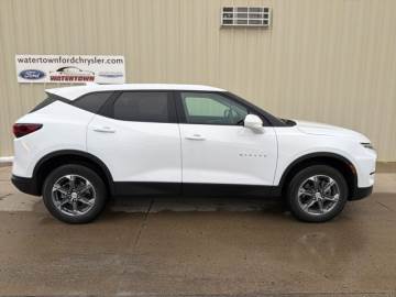 2025 CHEVROLET BLAZER