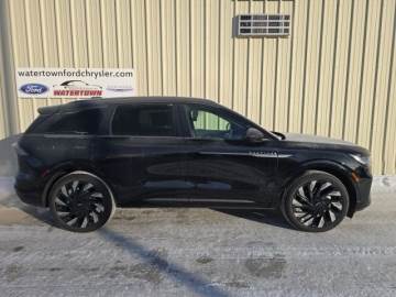 2026 LINCOLN NAUTILUS