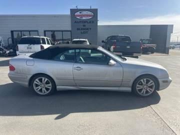 2003 MERCEDES-BENZ CLK