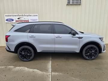 2023 KIA SORENTO