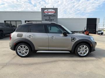 2017 MINI COOPER HARDTOP
