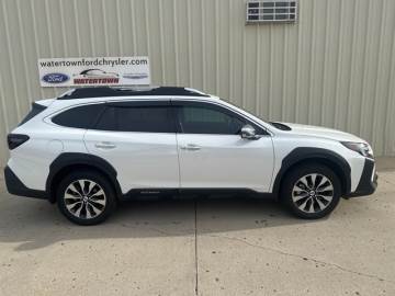 2025 SUBARU OUTBACK
