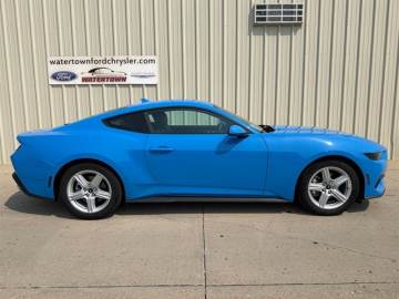 2026 FORD MUSTANG