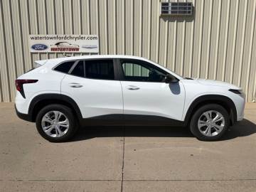 2026 CHEVROLET TRAX