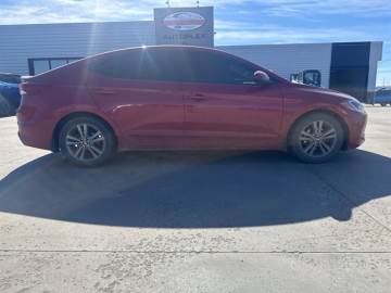 2018 HYUNDAI ELANTRA