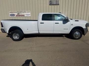 2027 RAM 3500