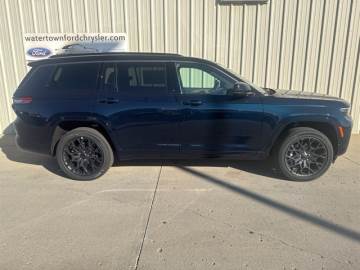 2027 JEEP GRAND CHEROKEE L