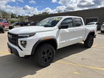2025 GMC Canyon