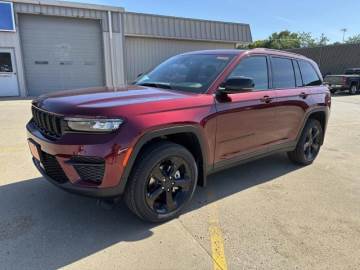 2025 JEEP GRAND CHEROKEE