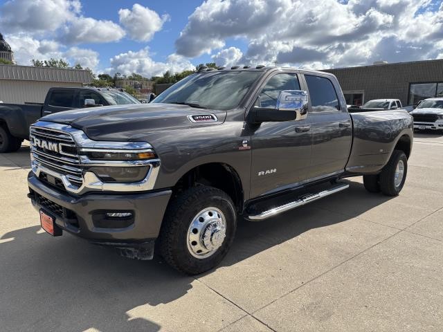 2026 RAM 3500 Laramie 4X4 Crew Cab LWB's photo