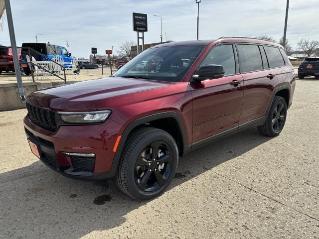 2025 Jeep Grand Cherokee L Limited 4x4's photo